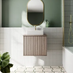 Billy 600mm Wall Hung Vanity Unit with Fluted Drawer Front & Countertop