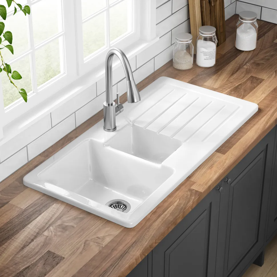Butler & Rose Farmhouse 1.5 Bowl White Ceramic Kitchen Sink with Reversible Drainer - 1000mm x 500mm