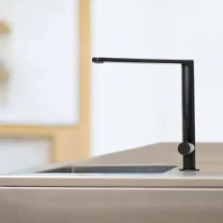 Caple Karns Single Lever Mono Kitchen Mixer - Chromite Black