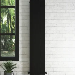 Carisa Elvino Vertical Aluminium Radiator