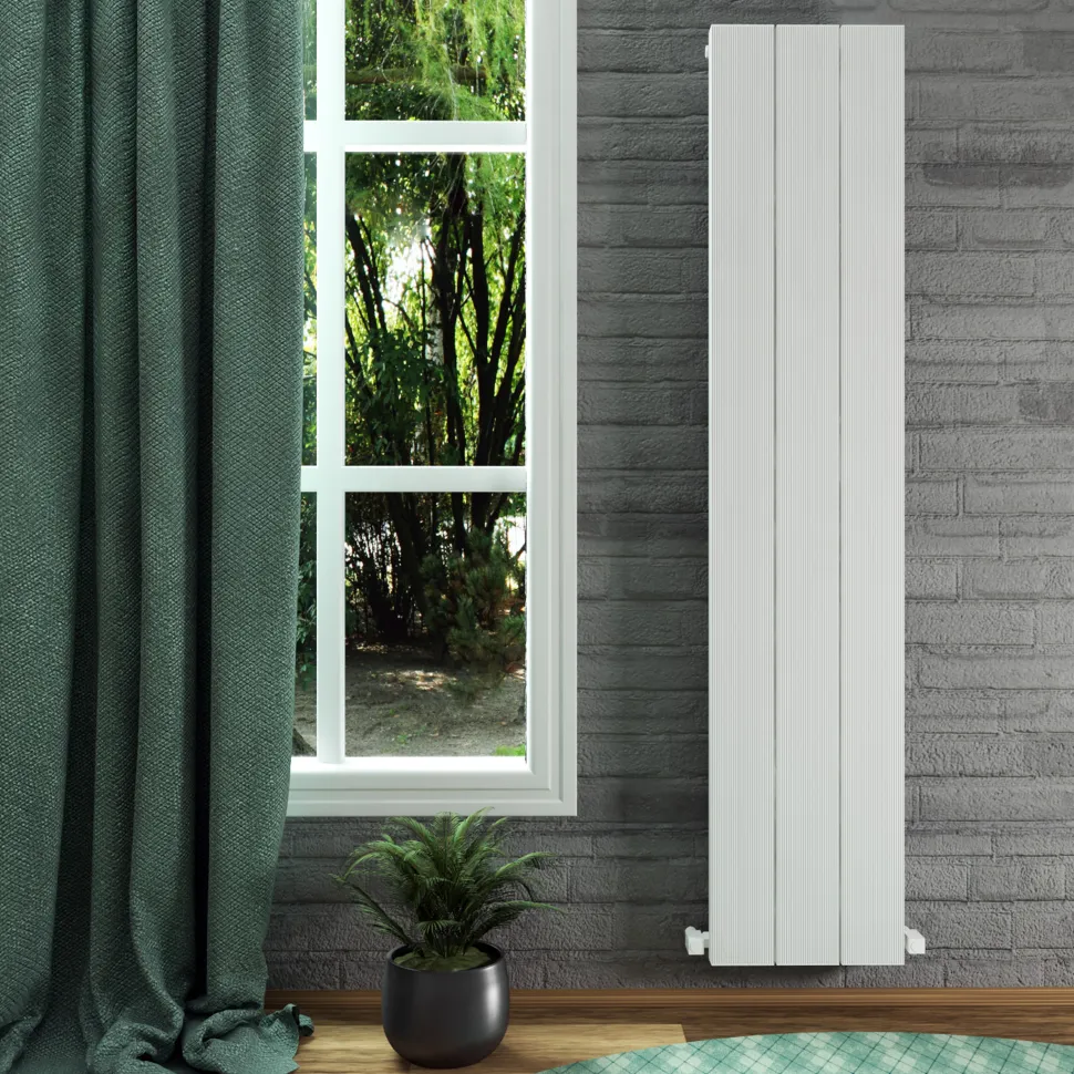 Carisa Elvino Vertical Aluminium Radiator