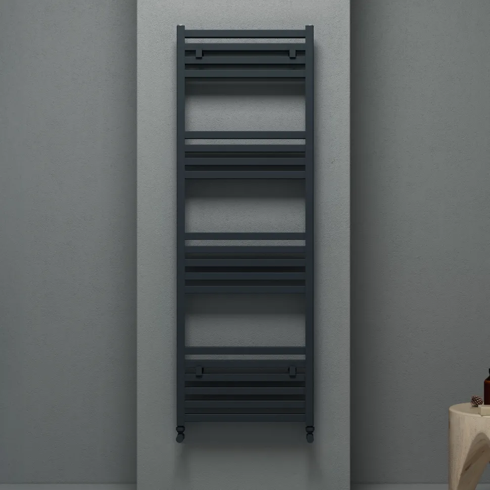 Carisa Fame Aluminium Heated Towel Rail