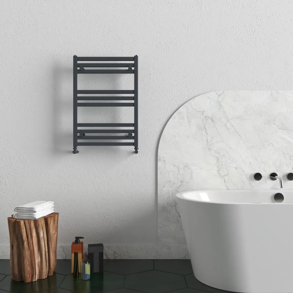 Carisa Fame Aluminium Heated Towel Rail