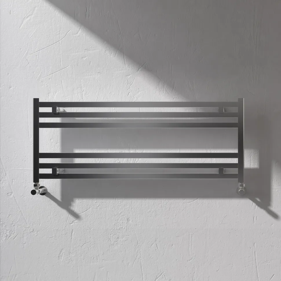 Carisa Fame Horizontal Ladder Aluminium Designer Heated Towel Rail - 400 x 1000mm