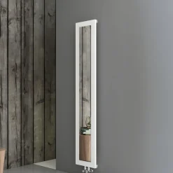 Carisa Quadro Vertical Mirrored Aluminium Radiator