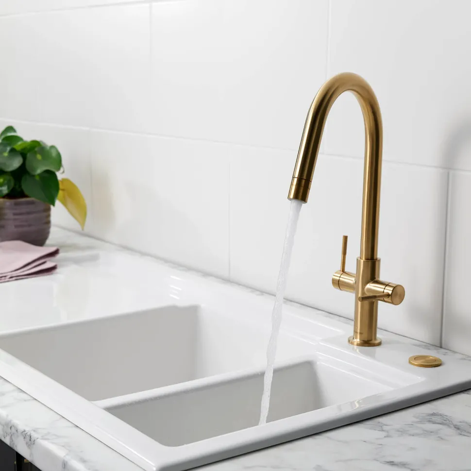 Clearwater Topaz Twin Lever Mono Kitchen Mixer with 'Twist & Spray' Spout and Knurled Handles