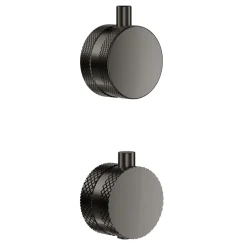 Core 1 Outlet Concealed Shower Valve & Wall Mounted Fluted Spotlight Shower Head