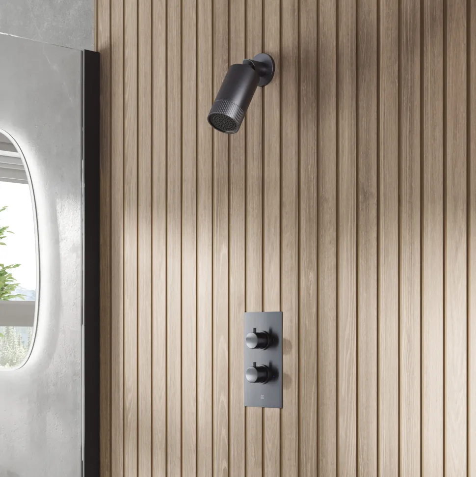 Core 1 Outlet Concealed Shower Valve & Wall Mounted Fluted Spotlight Shower Head