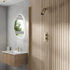 Core 1 Outlet Concealed Shower Valve & Wall Mounted Fluted Spotlight Shower Head