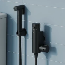 Core Round Douche Kit With Thermostatic Valve - Matt Black