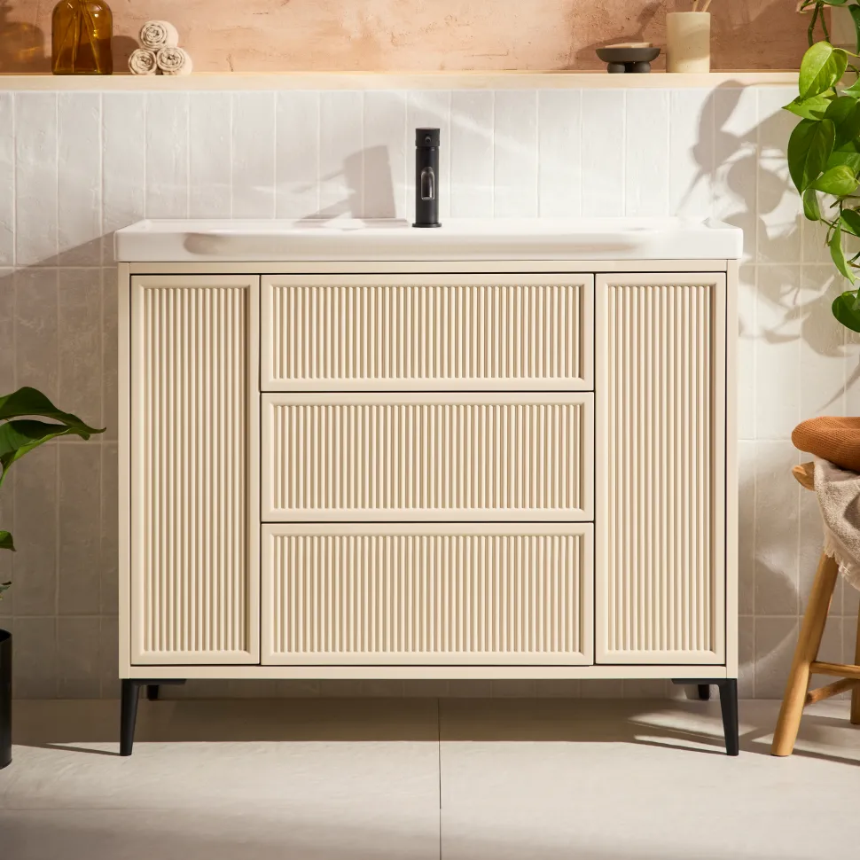 Elara 1000mm Floorstanding Stone Fluted Vanity Unit & Basin with Leg Set