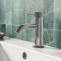 Harbour Clarity Knurled Mini Mono Basin Mixer Tap & Waste