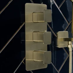 HIX 3 Handle 3 Outlet Concealed Thermostatic Vertical Shower Valve