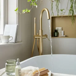 Vado Safari Freestanding Bath Shower Mixer Tap