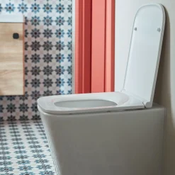 Vado Safari Square Back to Wall Toilet & Soft Close Slimline Seat