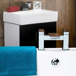 Vellamo Angel Waterfall Bath Filler