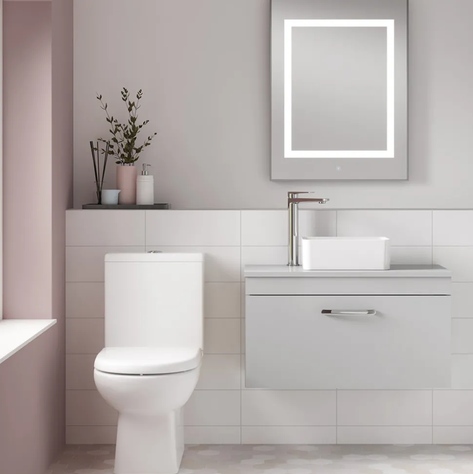 Vellamo City Modern Close Coupled Toilet with Soft Close Seat