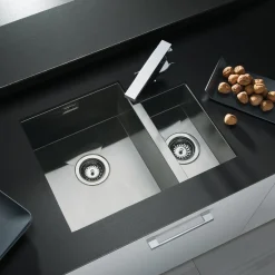 Vellamo Edge 1.5 Bowl Inset/Undermount Brushed Stainless Steel Kitchen Sink & Waste - 560 x 430mm