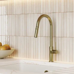 Vellamo Kara Pull Out Spray Single Lever Mono Kitchen Mixer Tap