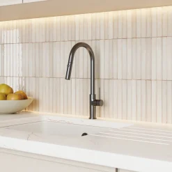 Vellamo Kara Pull Out Spray Single Lever Mono Kitchen Mixer Tap