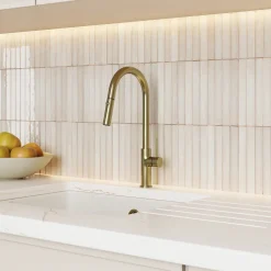 Vellamo Kara Pull Out Spray Single Lever Mono Kitchen Mixer Tap