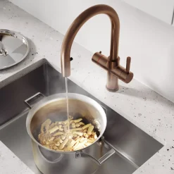 Vellamo Luna 4-in-1 Pull Out Instant Boiling Water Tap with Boiler & Filter