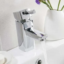 Vellamo Quadro Basin Mixer & Bath Filler Value Pack