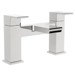 Vellamo Relate Waterfall Bath Filler Tap