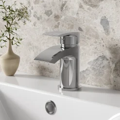Vellamo Swift Mini Basin Mixer Tap & Waste