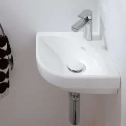 Villeroy & Boch Subway 3.0 Corner Wall Hung Basin - 450mm